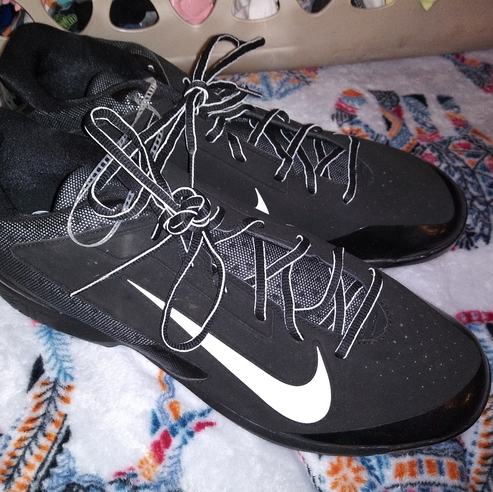 Mens Size 13 Baseball Nike Cleats Nwot
